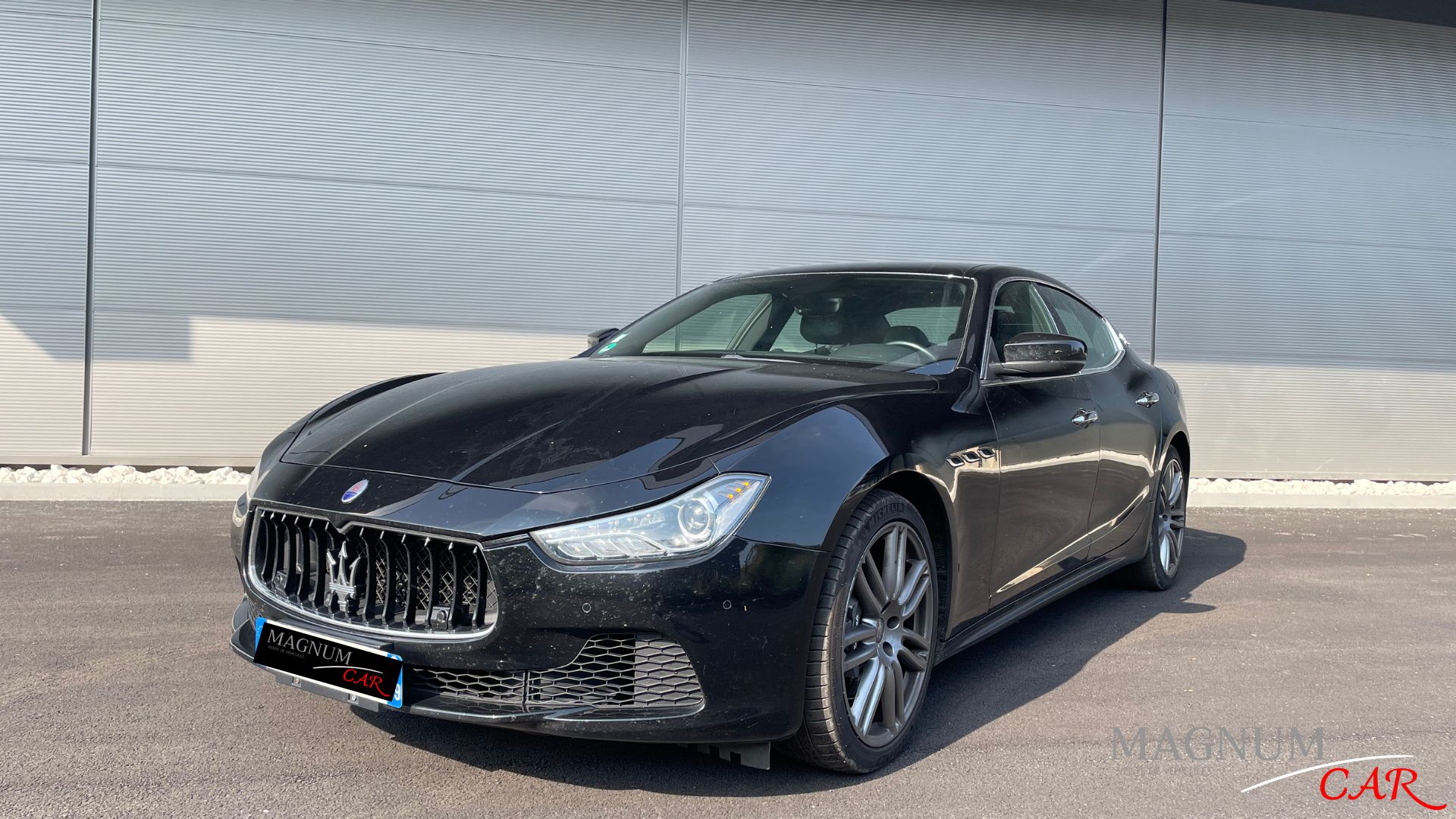 photo maserati ghibli phase 2 de couleur noir