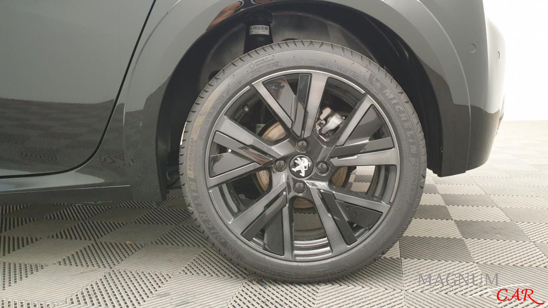 PEUGEOT 208 NOUVELLE Jantes alliage 17" BRONX