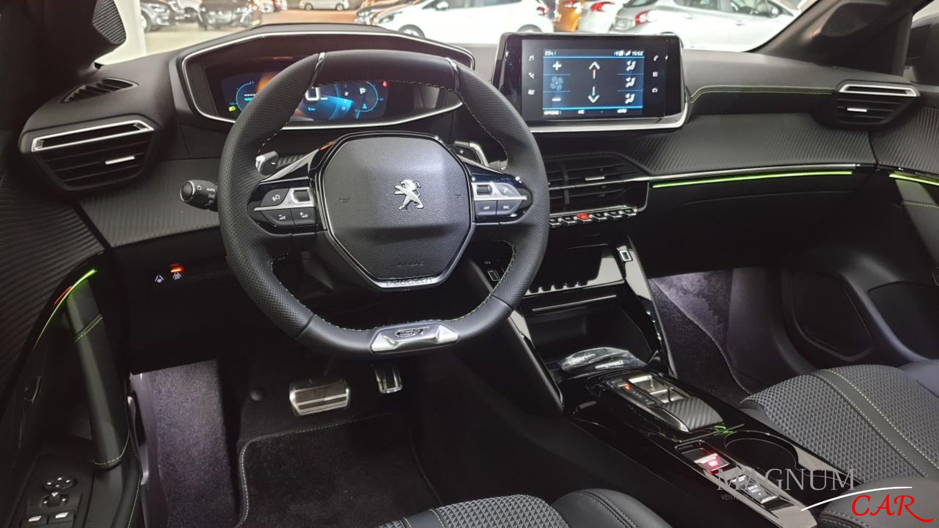 tableau de bord de la Nouvelle PEUGEOT 208