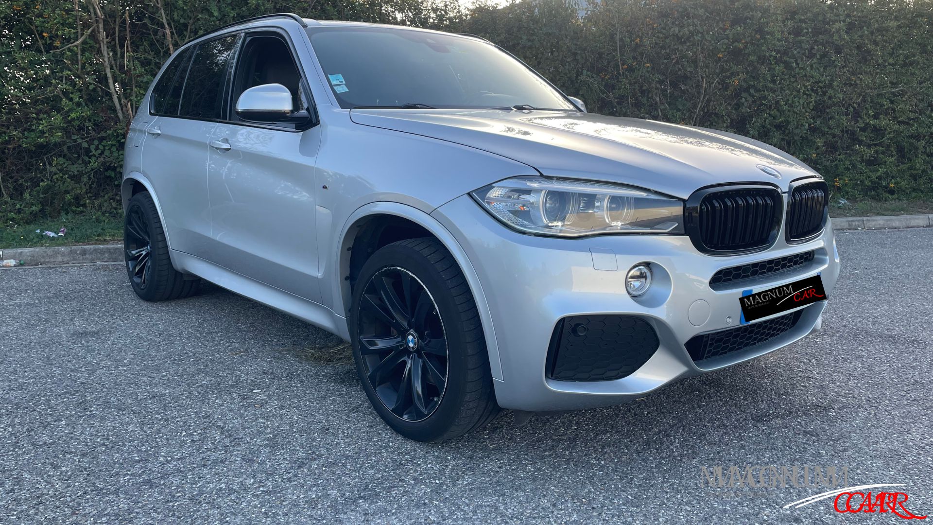 1/4 avant gauche de la BMW X5 F15 40D