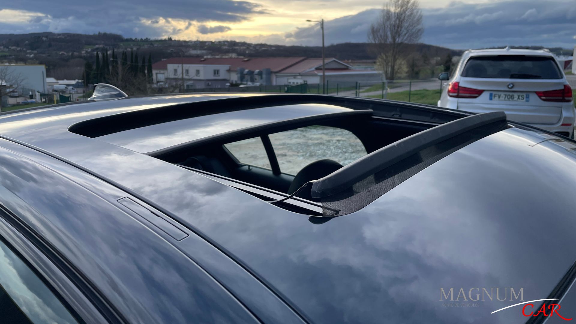 BMW SÉRIE 3 320D M SPORT TOIT OUVRANT 